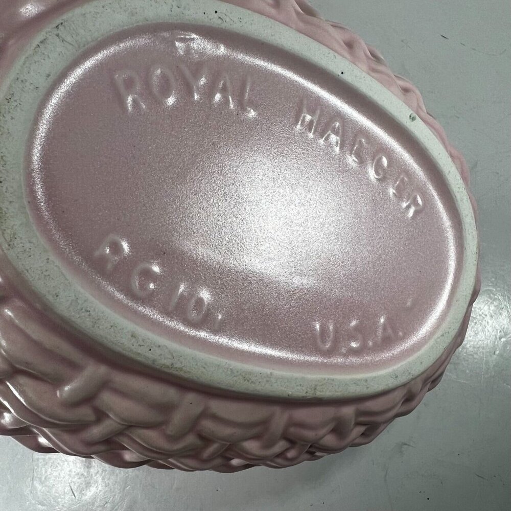 Vintage Royal Haeger Pink Basket Pottery Woven Handle Planter Serving USA - Picture 4 of 7